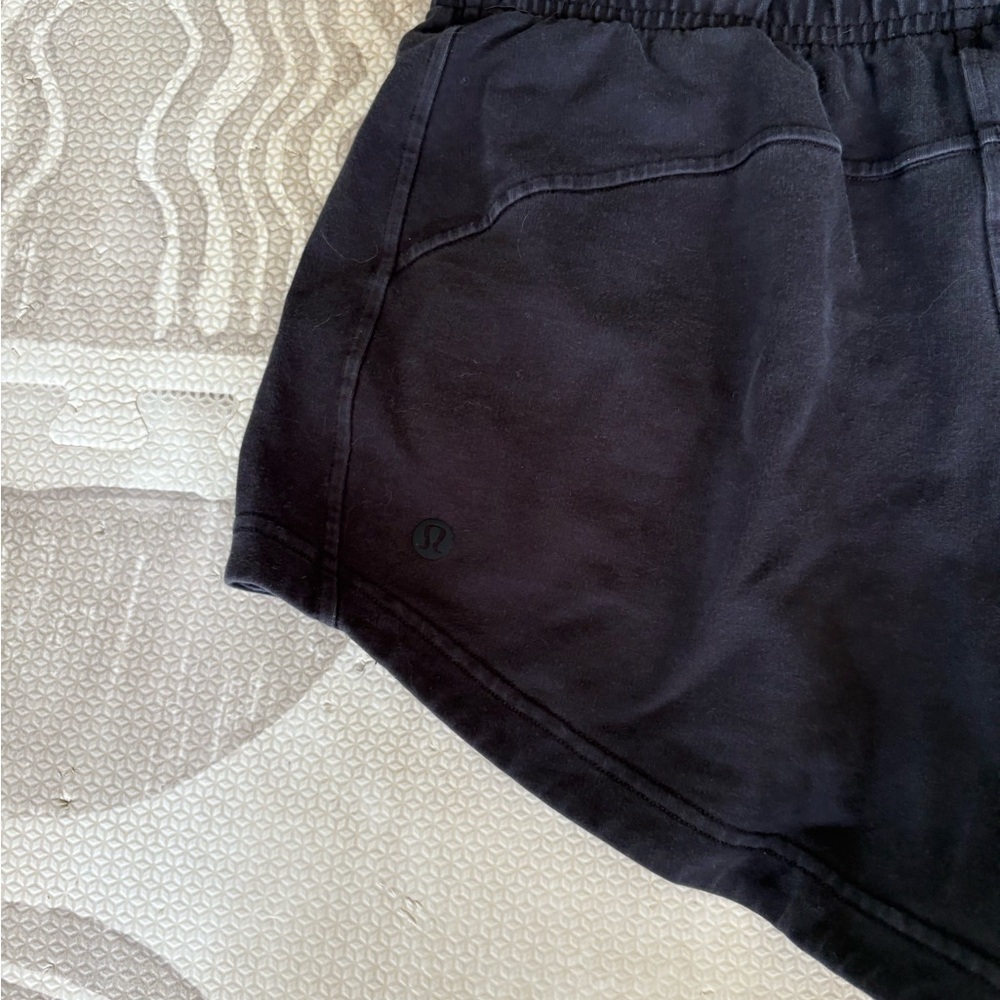 Lululemon Athletica Inner Glow High Rise 3”